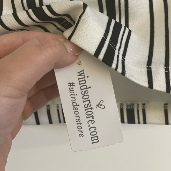 Crop Top! - Picture 5 of 5